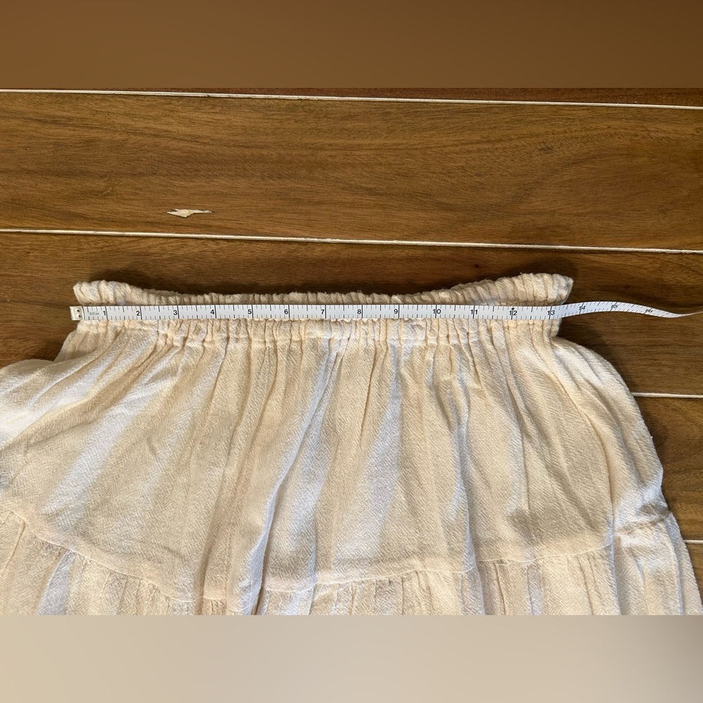 Bohemian peasant Cream Crochet-Hem Midi skirt. - Picture 4 of 5